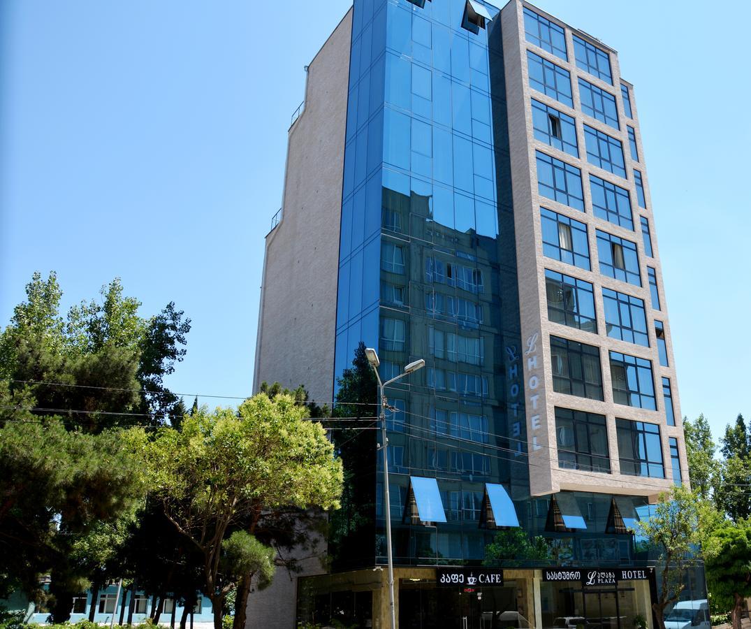 L Plaza Hotel Tbilisi Exterior foto